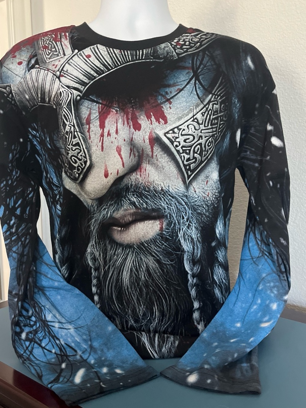 Blue & Black Viking Helmet Graphic Long-Sleeve Shirt